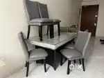 6 seater Dining table