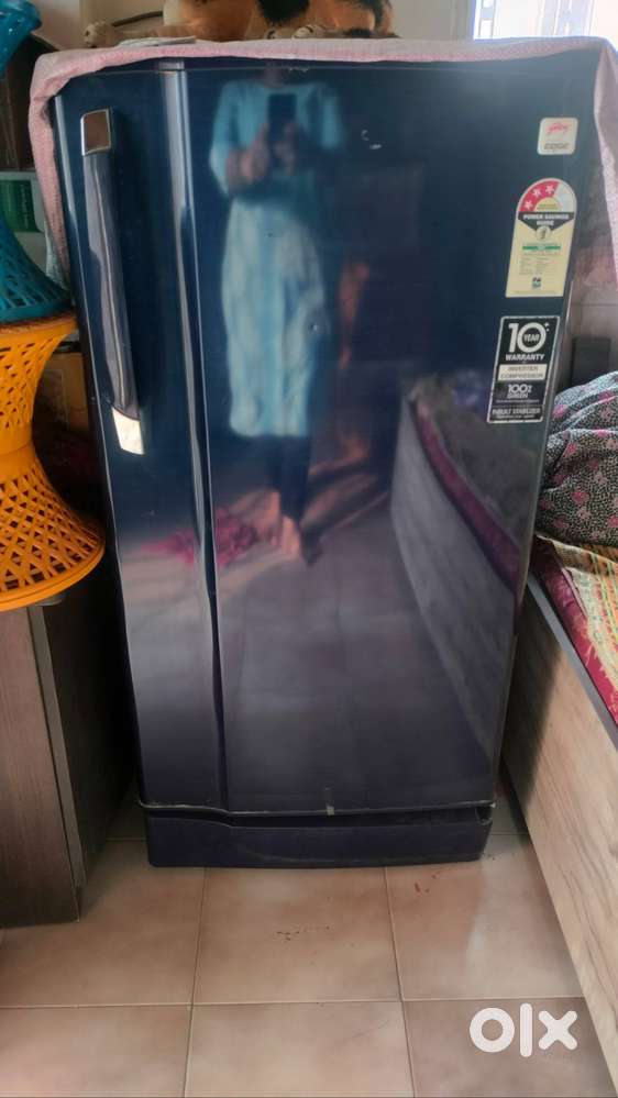 LG single door almost new fridge blue colour available at satellite