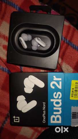 Oneplus nord 2r earbuds