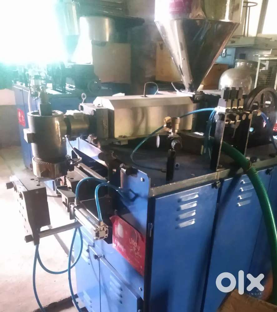 Litchi bottle making machine