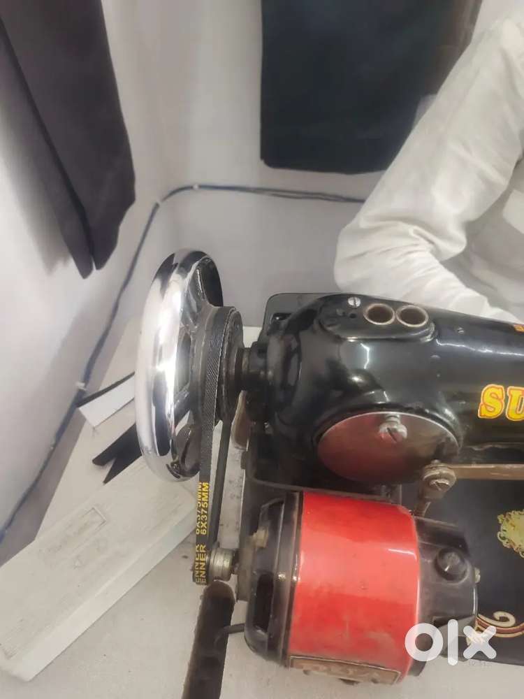 Sewing machine umbrella for tailor