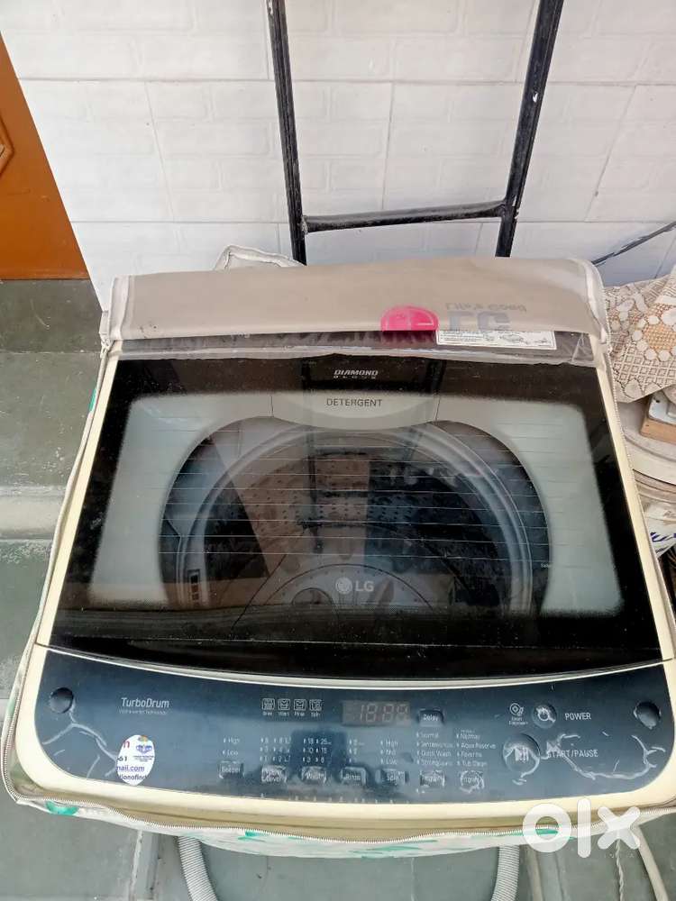 LG Full automatic 7 kg Top Load