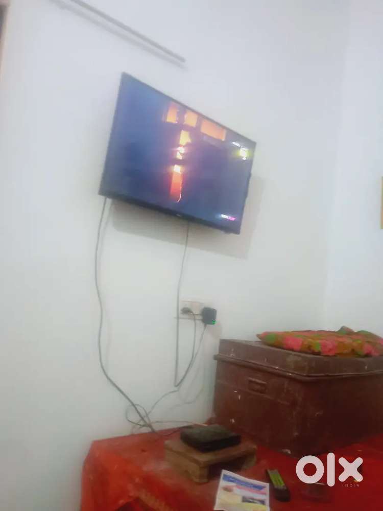 सबसे बढ़िया सबसे बेहतर टीवी 8000 के अंदर सेकंड हैंड टीवी 32 इंच