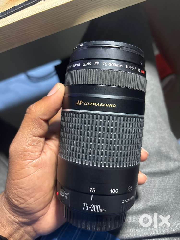 Canon EF75-300mm f/4-5.6 USM lens for sale