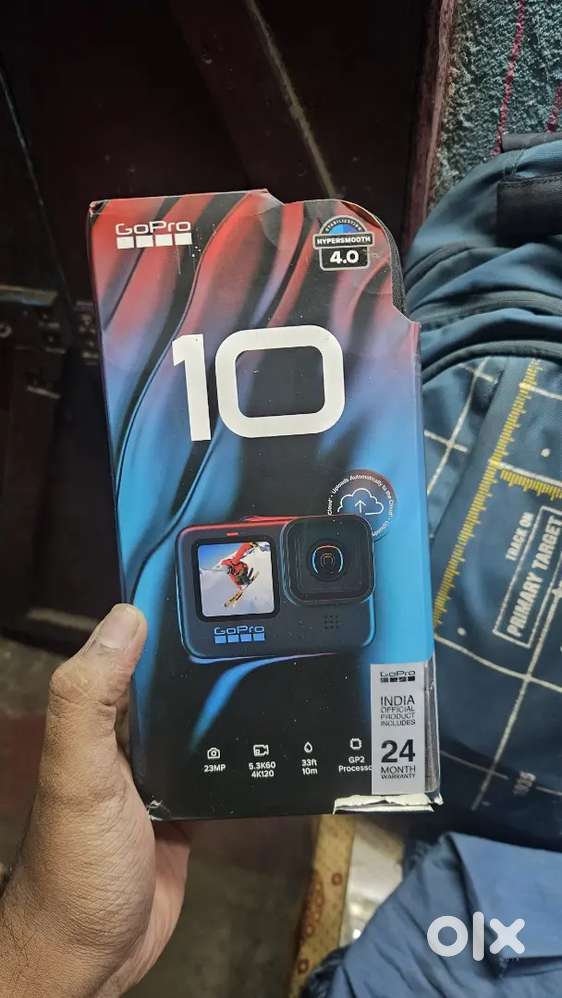 Gopro Hero 10, case, 1extra battery, mic adapter original available