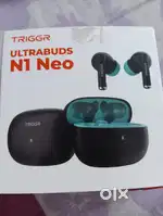 Trigger earbuds