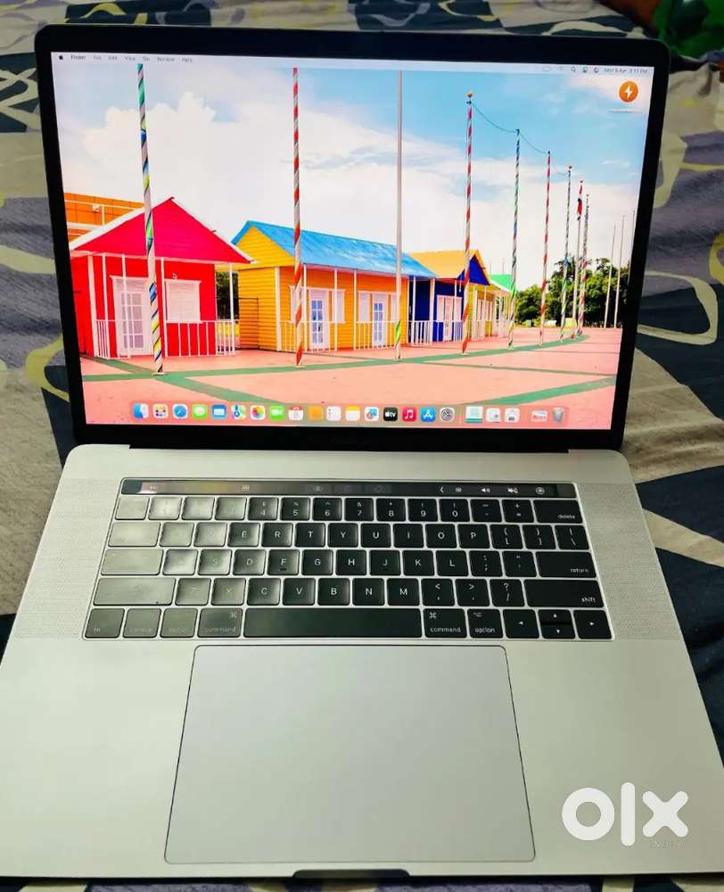 MAC book Pro 16 inch. 256gb with og.charger