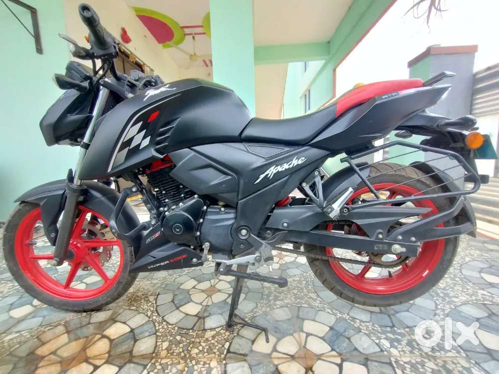 Dual channel ABS, BLUETOOTH & NAVIGATION