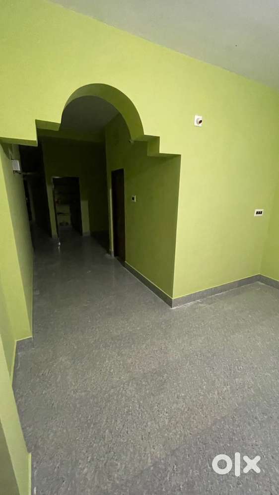 3bhk house ready for rent with car parking