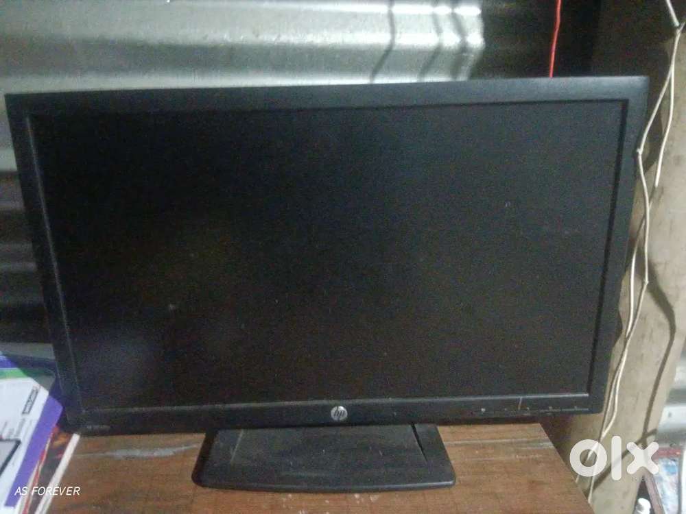 HP 24 Inches monitor. Photo & video editing monitor