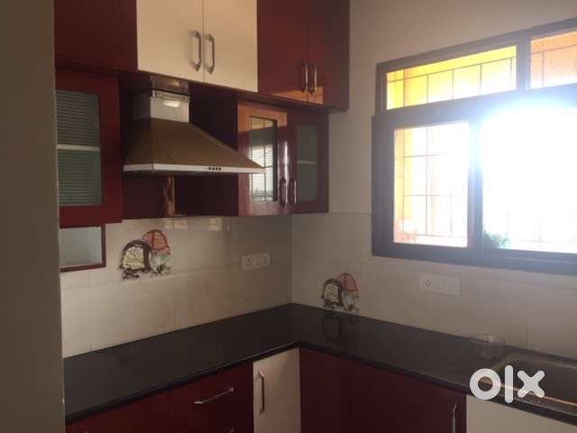 3 BHK available (Furnished) for working female / professionals