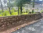 Square piece of land with clear documents gor sale