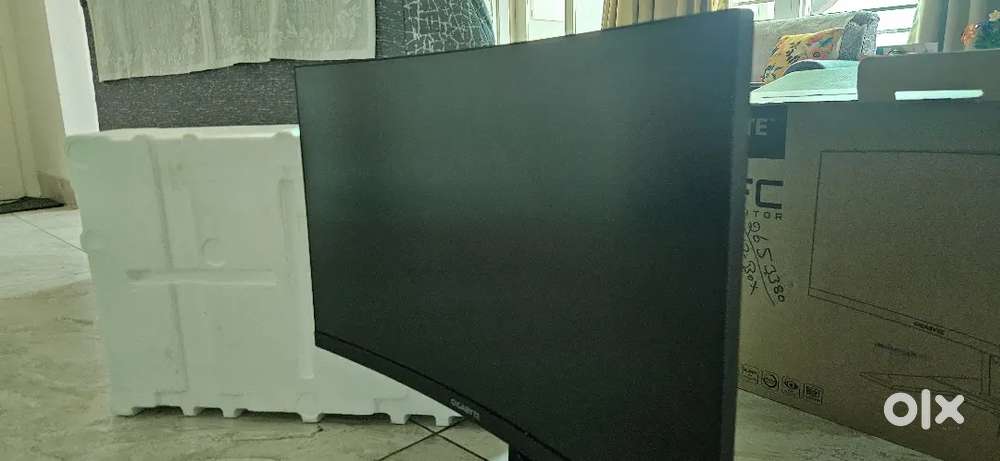27 inch Large Curve Monitor