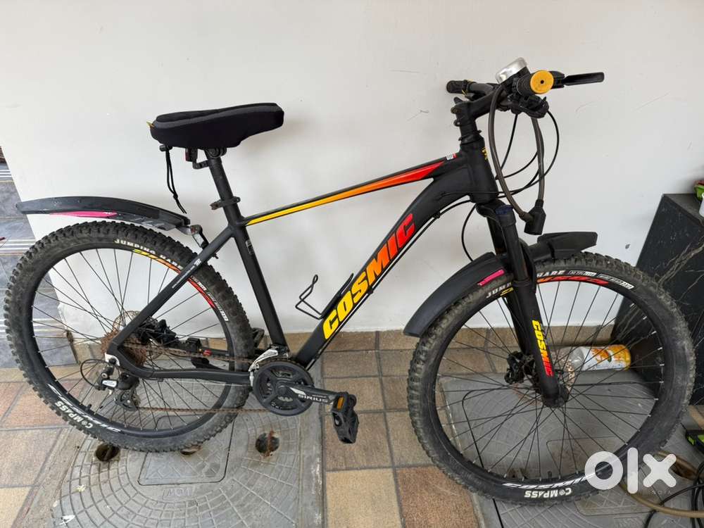Cosmic never used bicycle. Brand new worth 25k