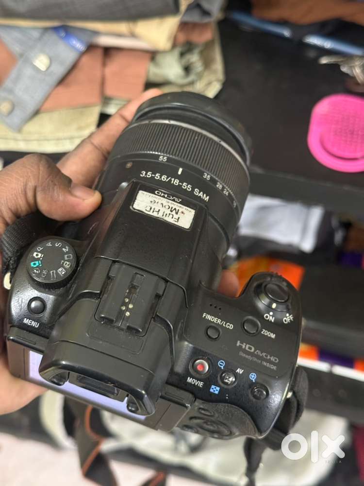 SONY DSLR Camera URGENT SALE