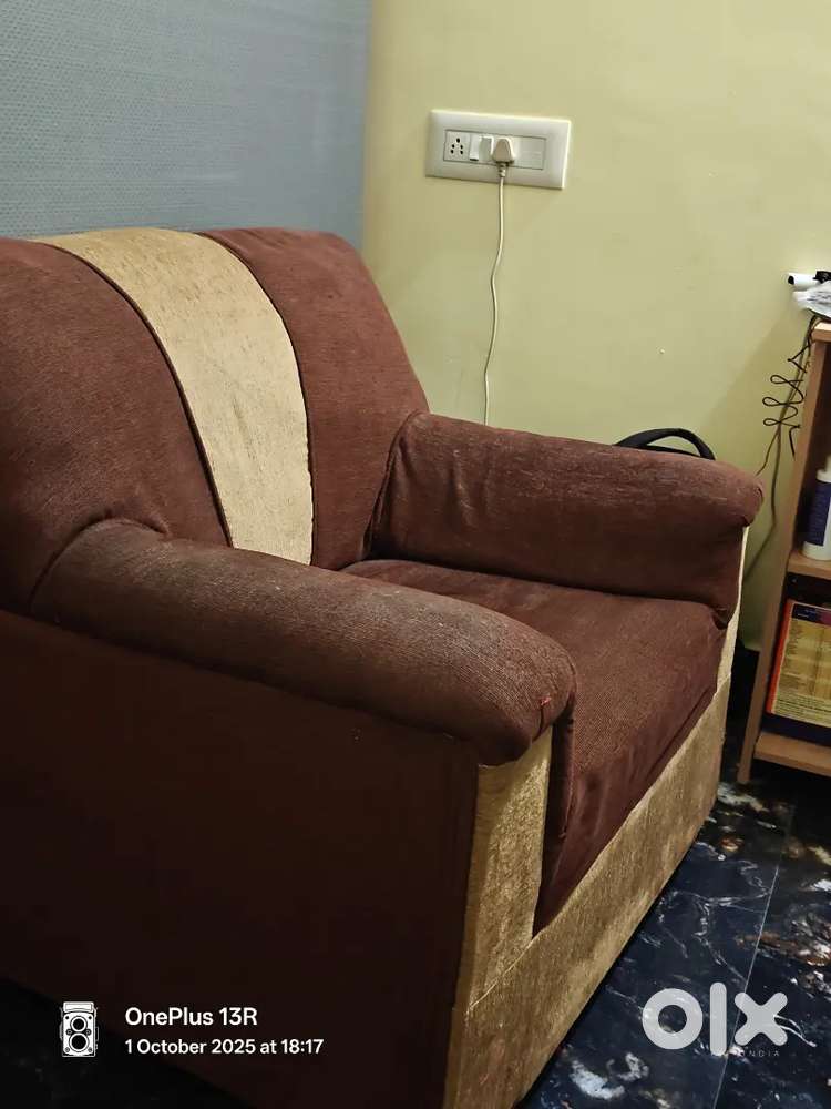 Single Sofa