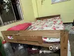 Wodden Bed and table for sell