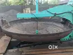 Dish Spinning Machine and Hydraulic Press