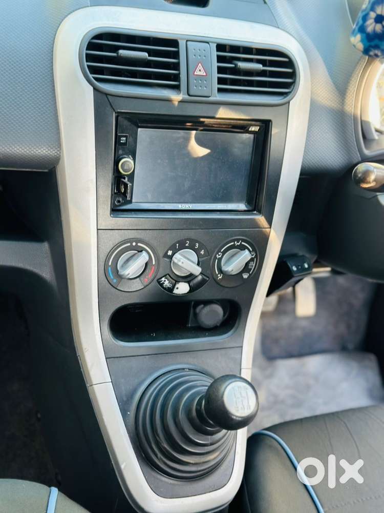 Maruti Suzuki Ritz 2012 petrol + cng