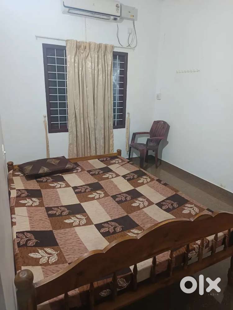 Only for ladySingle room with attached bathroom in a 3 BHK unit at 6k.