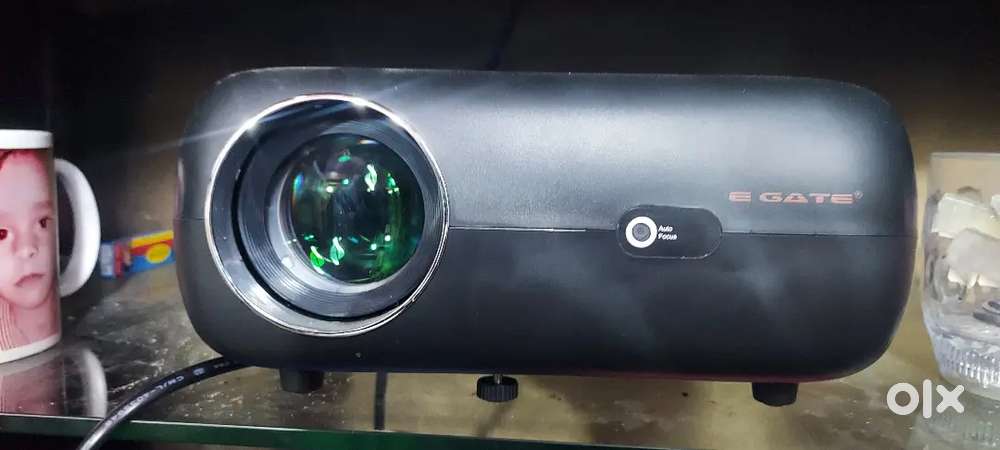 EGate android projecter 4k Hd projecter