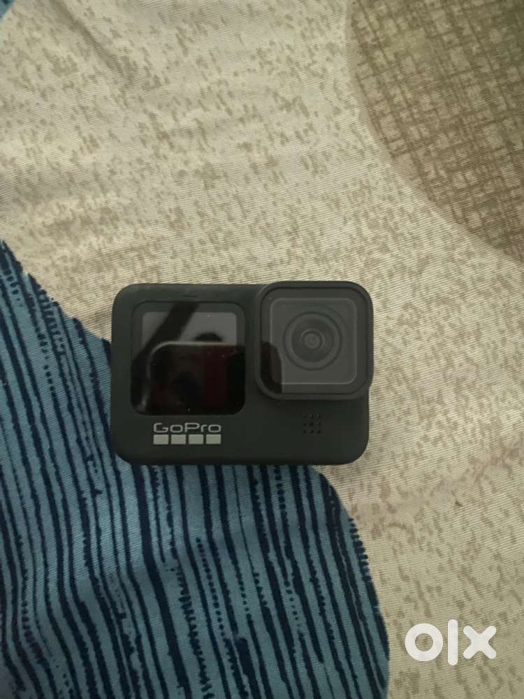 GoPro Hero 9 Black – Excellent Condition + Accessories