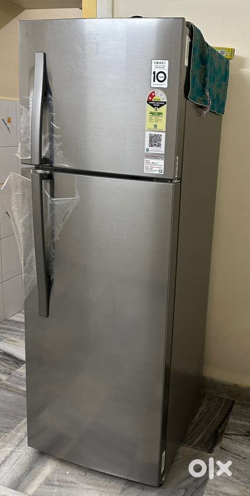 LG Refrigerator with 291 liter capacity