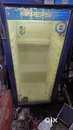 Pepsi glass door fridge 400ltr