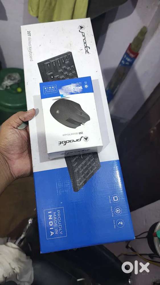 Keyboard and mouse new under warranty.