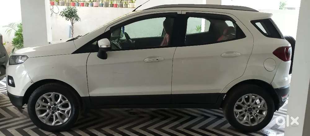 Ford Ecosport 2015 Diesel 112000 Km Driven 4 air bags buttan start