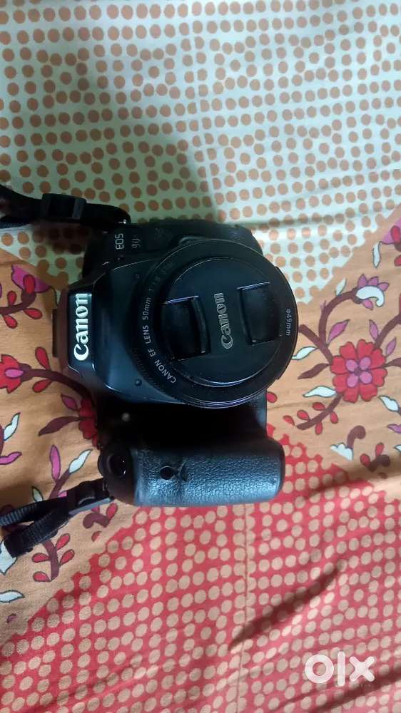 I want to sale my   /canon/ camera