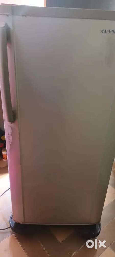 Selling fridge
