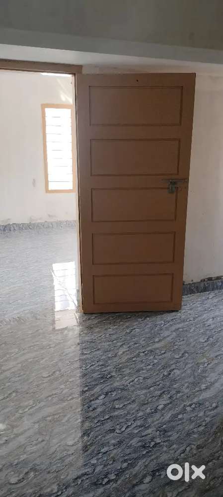 INDIVIDUAL FIRST FLOOR RENT