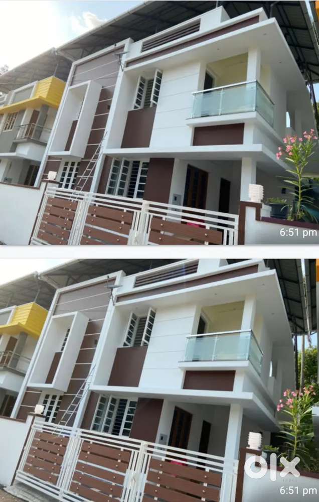 Villa for sale nearest Thruppunithara Valiyakulam