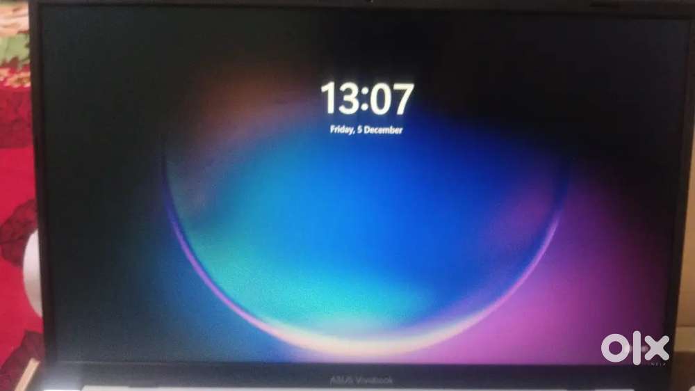 Asus Vivo Book go 15 ( 8gb ram 512 gb ssd )