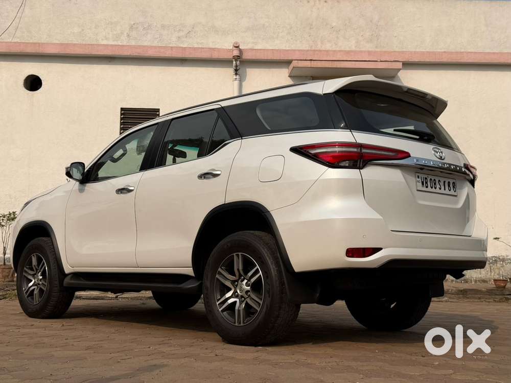 Toyota  Fortuner automatic