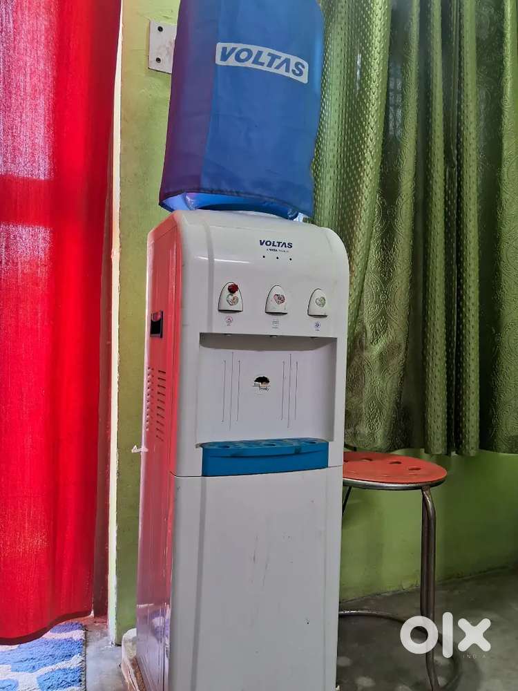 VOLTAS WATER DISPENSER