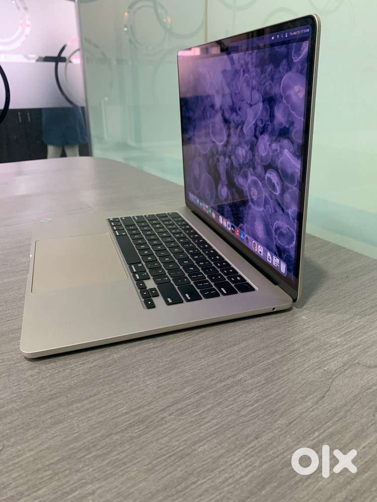 Apple MacBook Air  2023  M2 Chip  8GB RAM  256GB SSD  A2941