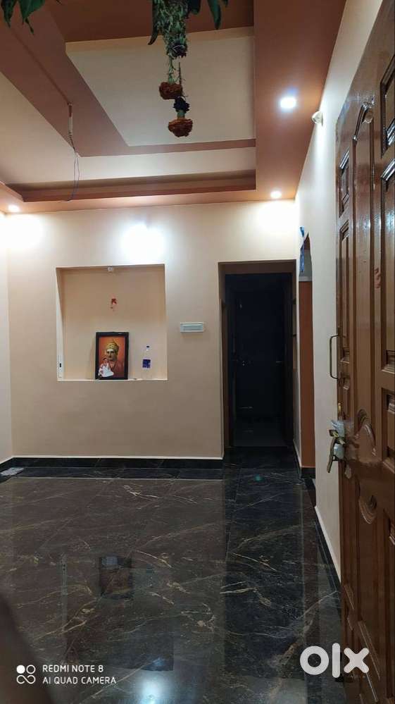 Independent house, first floor