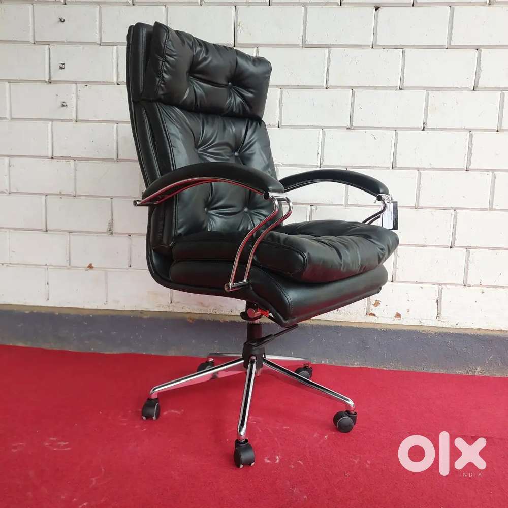 New Revolving chair office table for home or office use at offer