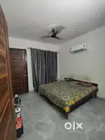 Sharing independent room