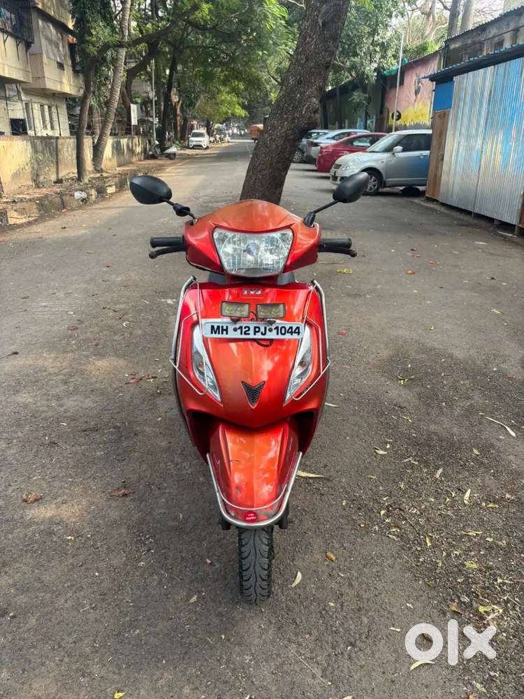 I have to sell TVs Jupiter 2017 model 25000kmrn 39500rs only