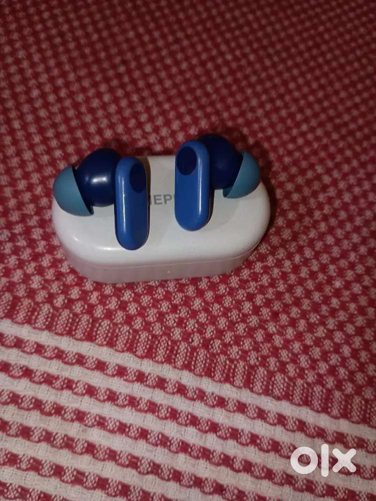 OnePlus earbuds