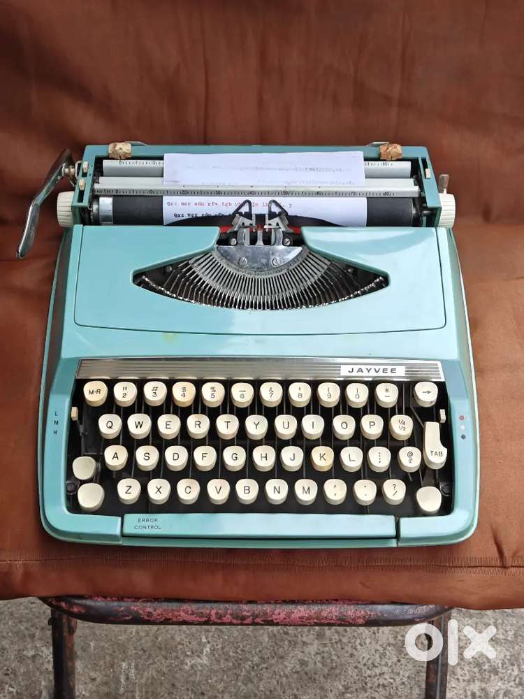 Vintage typewriter antique