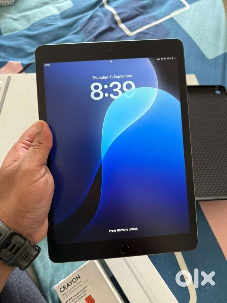 iPad 7th Gen Wifi + Cellular 32GB