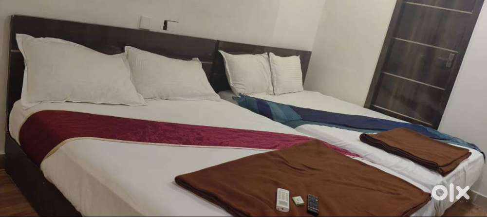 Housekeeping Male/Female