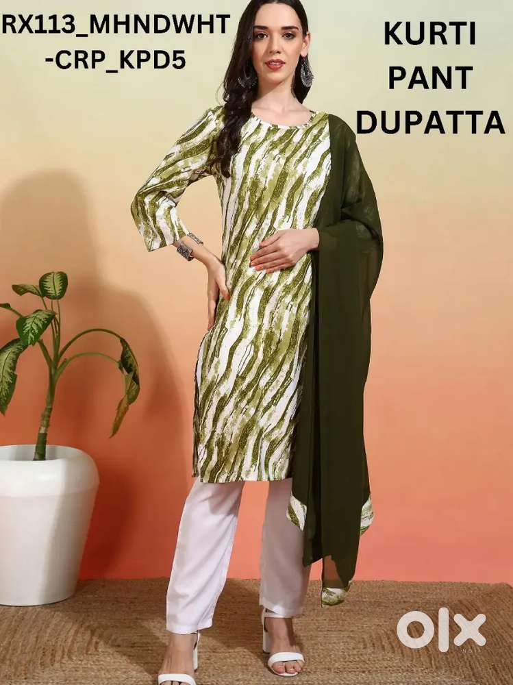 3pic ka Lot 3300 pic he minimum 100 pic ka order rahega