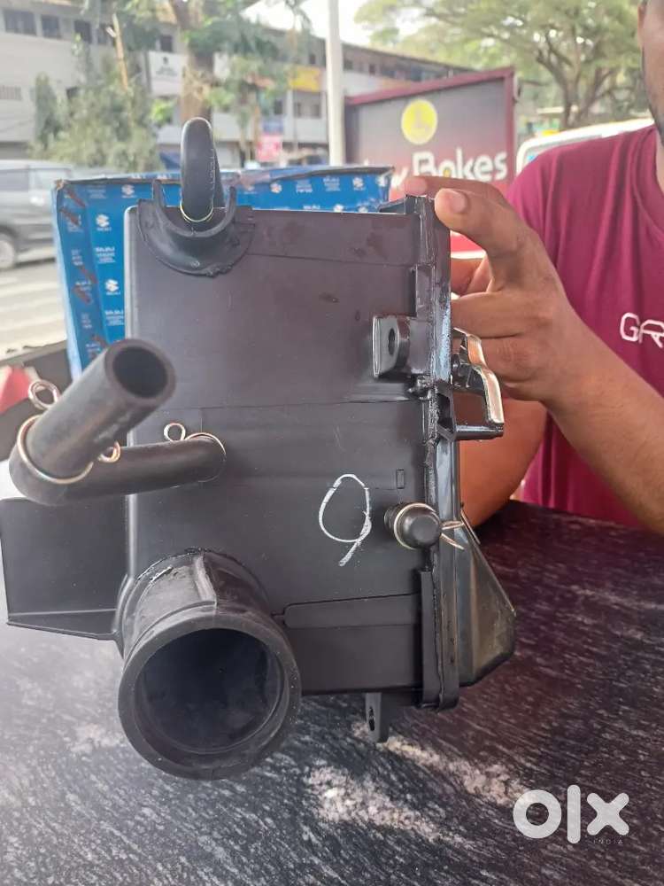 Bajaj pulsar 220 Air fillter box