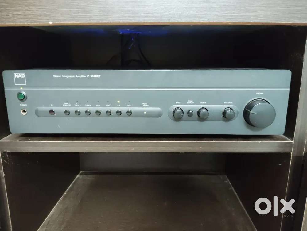 NAD stereo amplifier