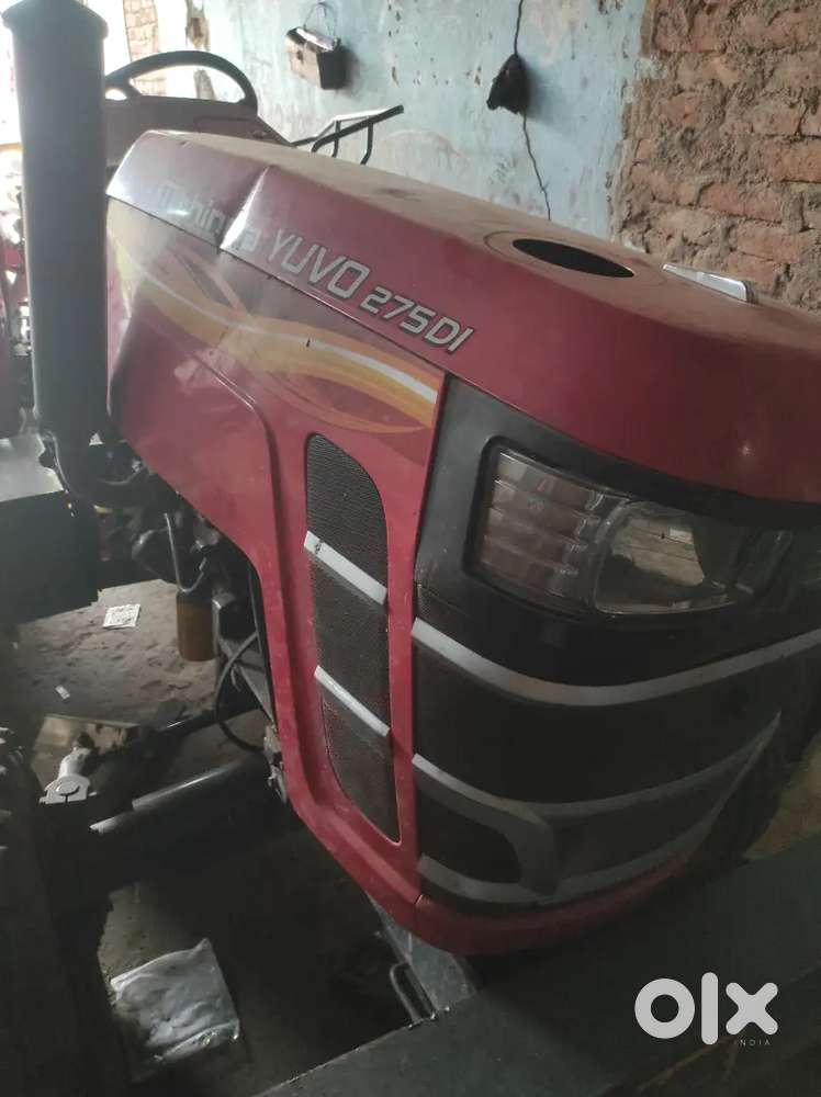 Mahindra 275